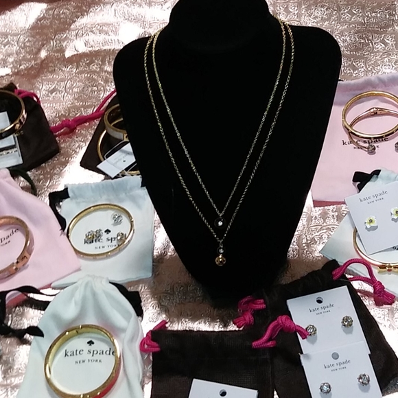 ⏬NWOT KATE SPADE DOUBLE PEARL NECKLACE W/BAG - Picture 8 of 13